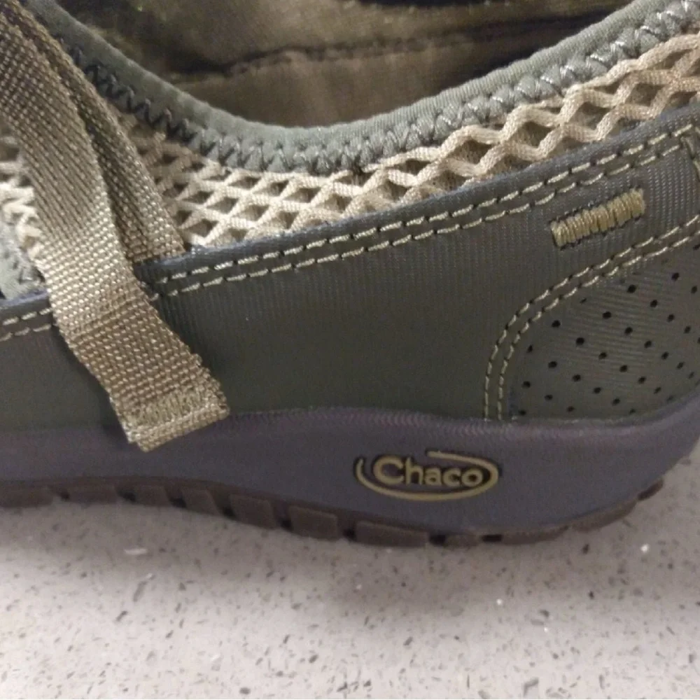 Chacos Kids/junior Green Size 4
