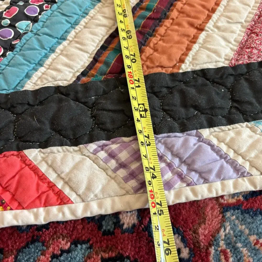 Unbranded vintage quilt