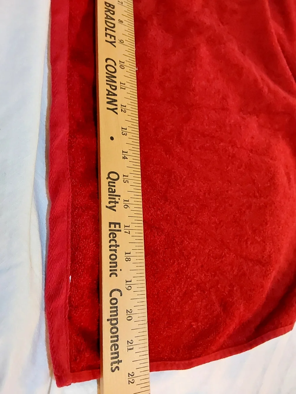 Vintage Red Merry Christmas Embroidered Hand Towel Set Plus 2 Face Towel