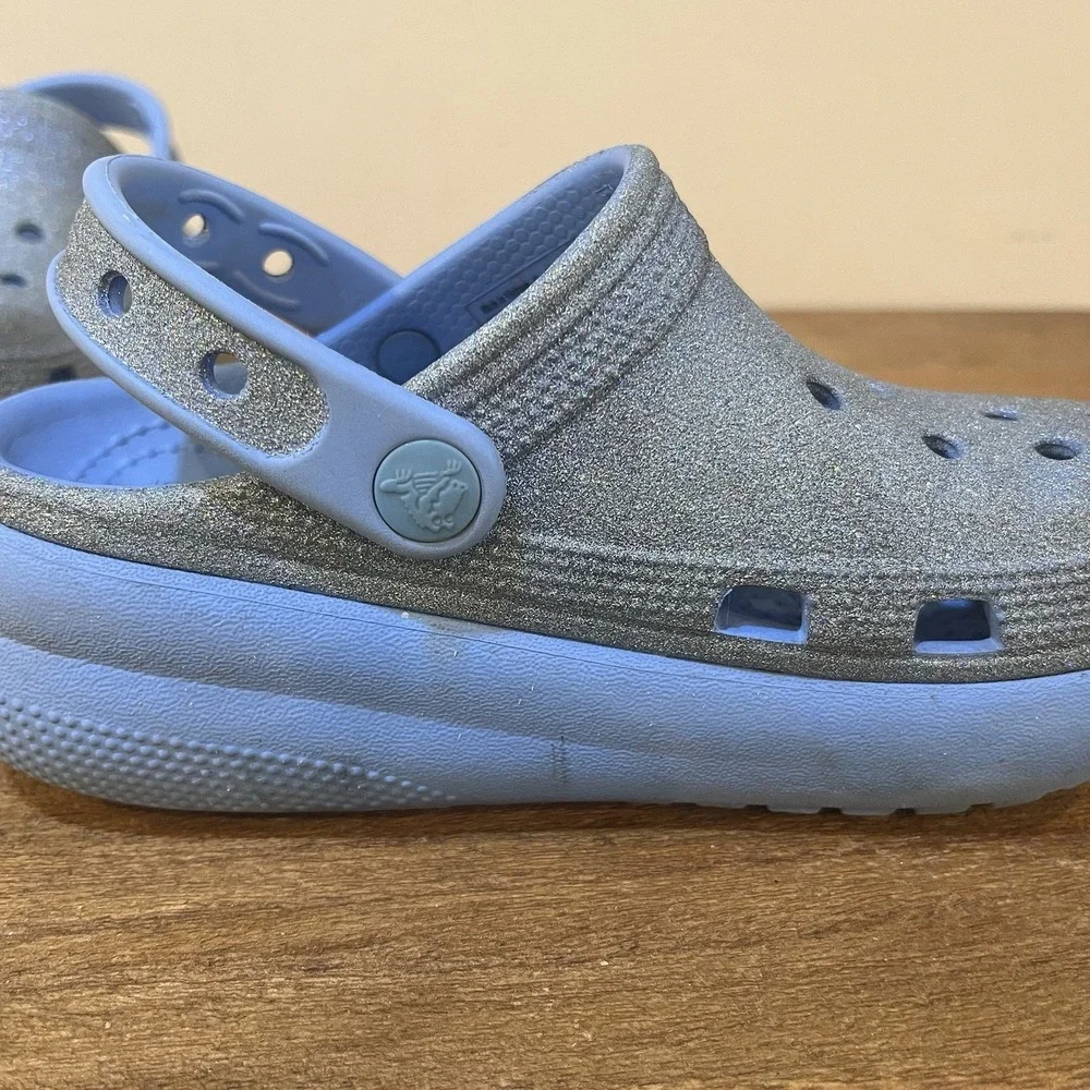 CROCS kids platform