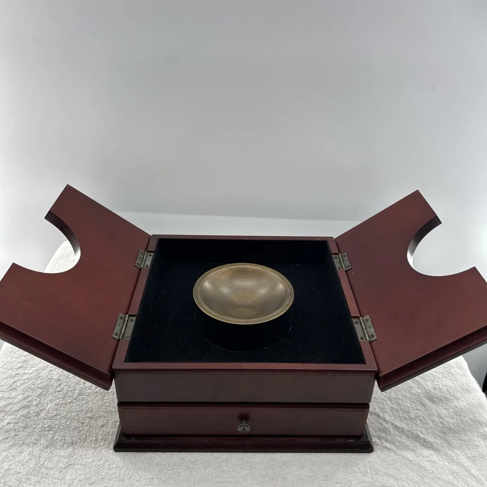 Vintage The Bombay Company Valet Box Change &‎ Key Holder Desk Organizer Display
