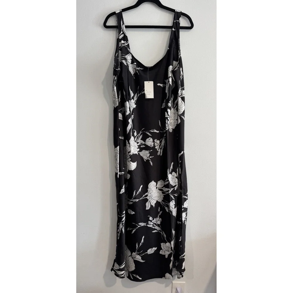 A New Day Sleeveless Black Floral Satin Maxi Slip Dress 2X 2XL‎ Side Slit Luxury