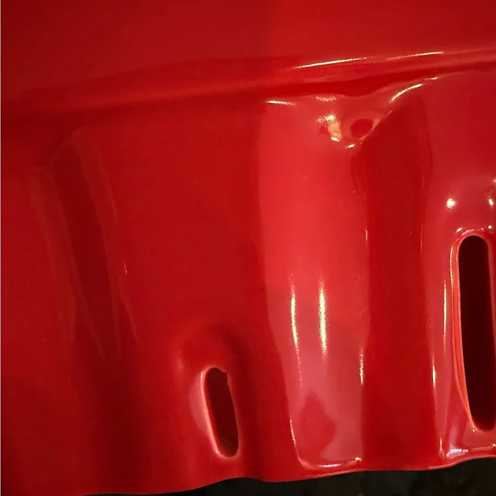 Crate & Barrel Ceramic‎ Berry Box