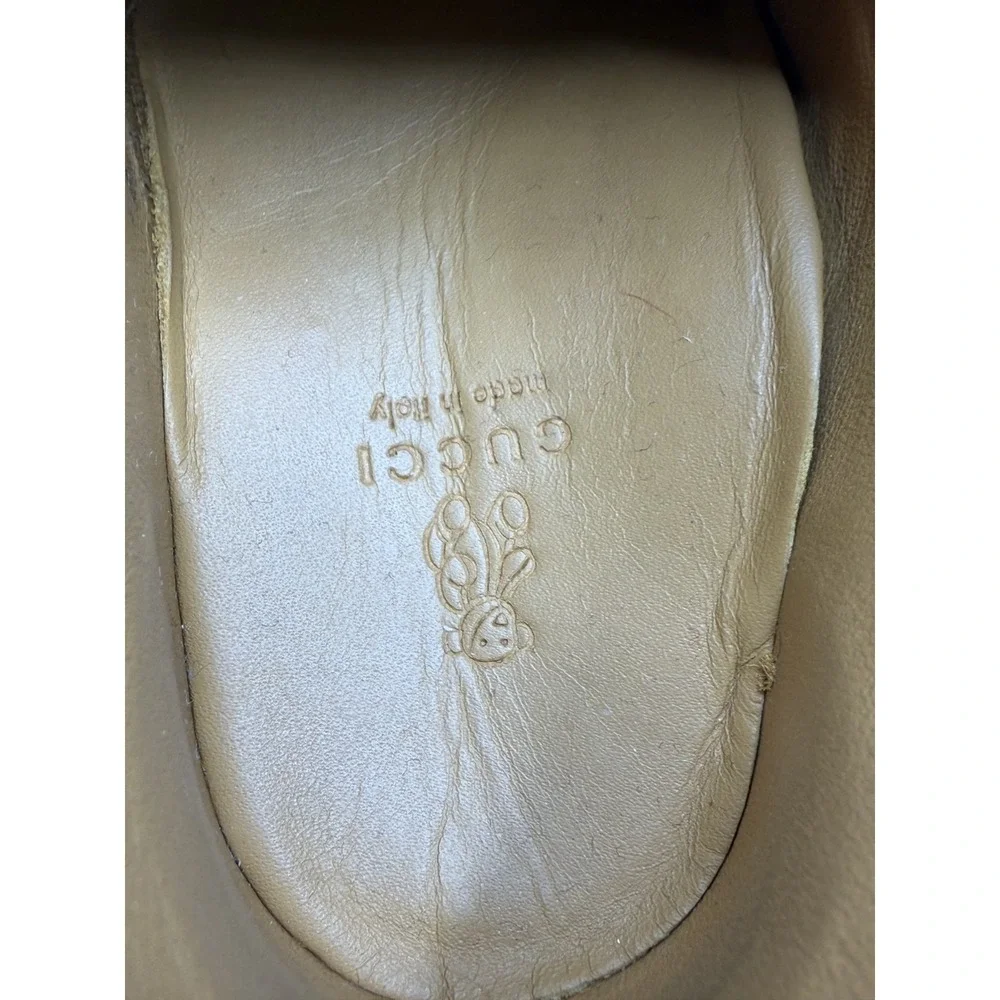 Gucci are box