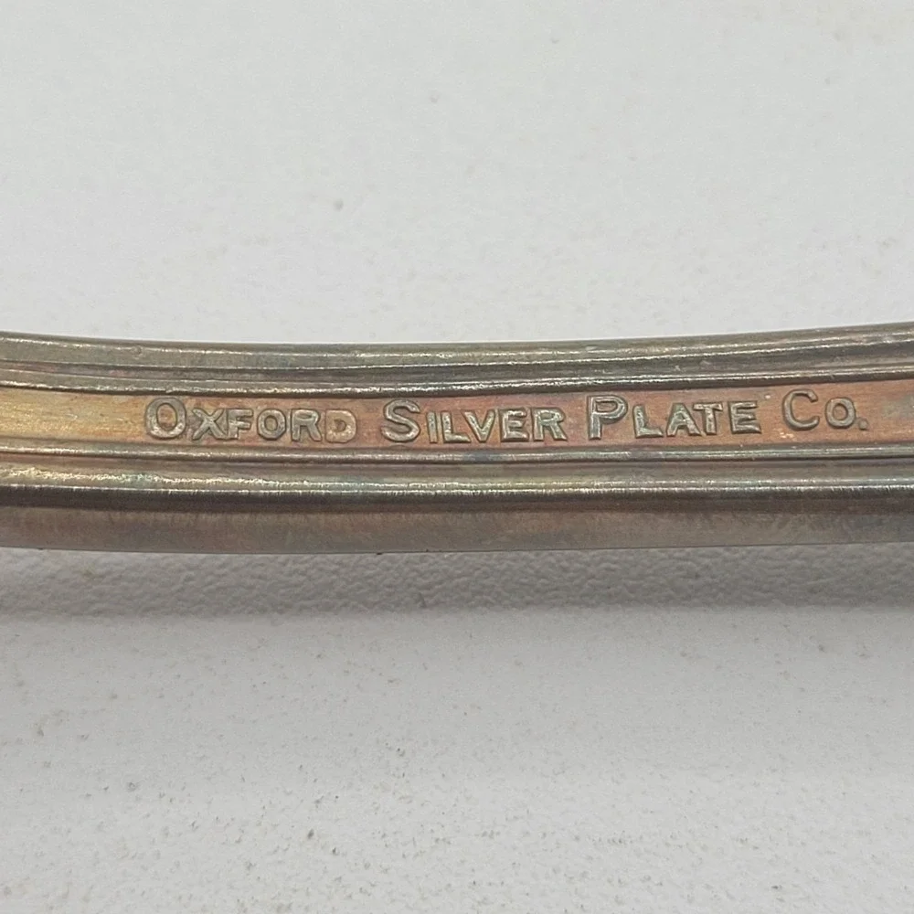 N/A this antique