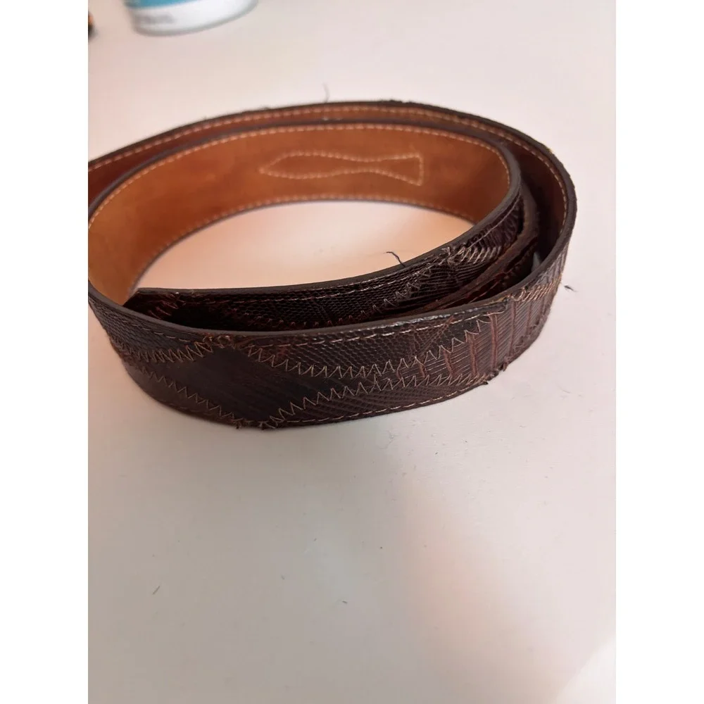 Justin Belt Women 34 Brown Good Genuine Lizard Western Floral‎ Engraved Buckle