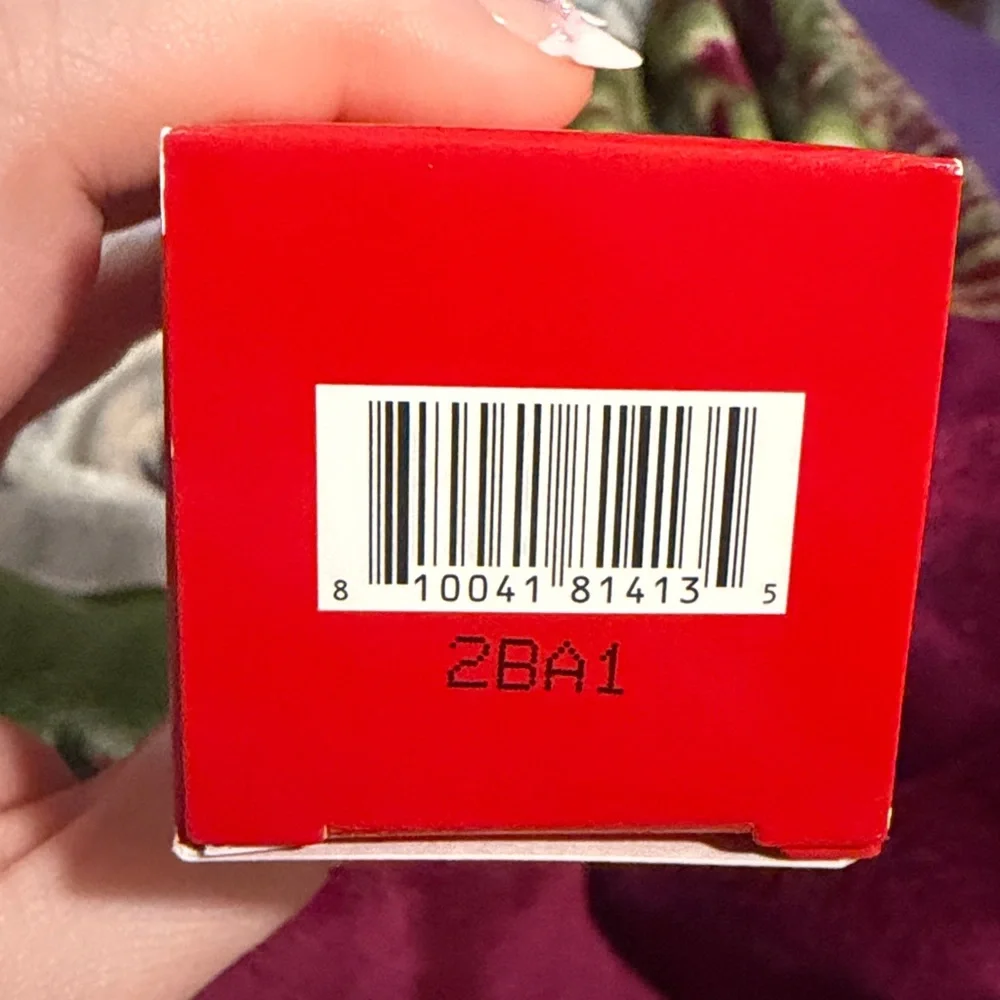 ONE/SIZE shade wear