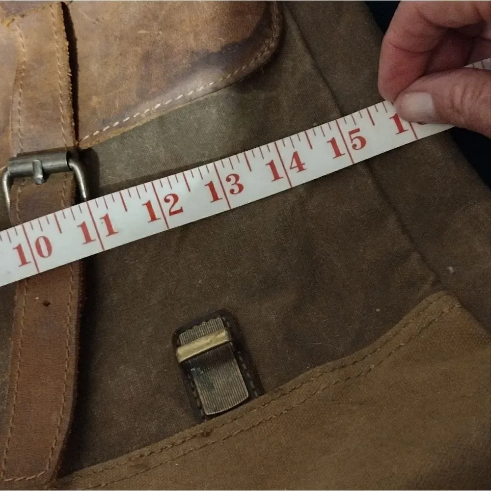 Manificent laptop messenger bag