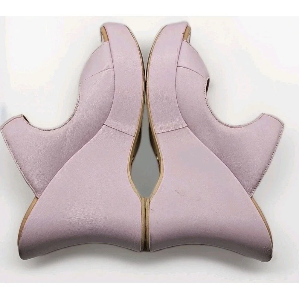 Zara minor scuff