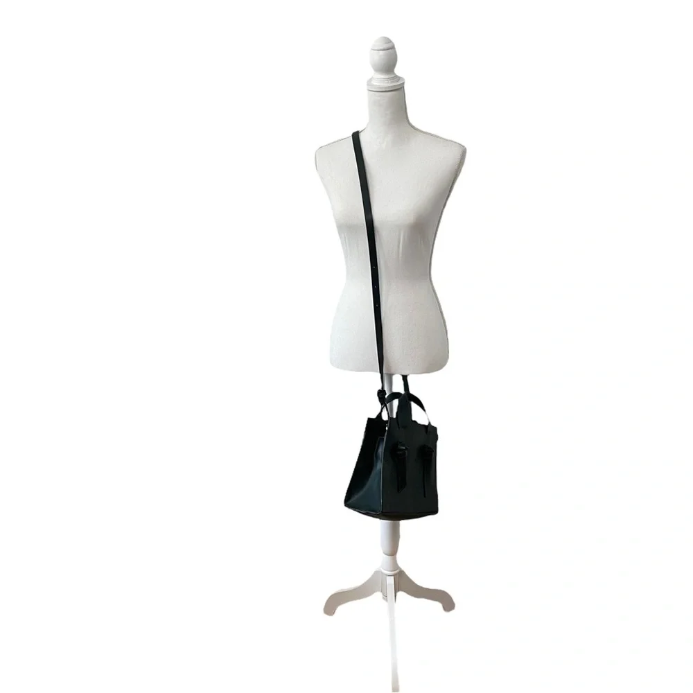 French Connection Preppy Casual  Chic Aria Knot Detail Tote Hand Bag‎ Green