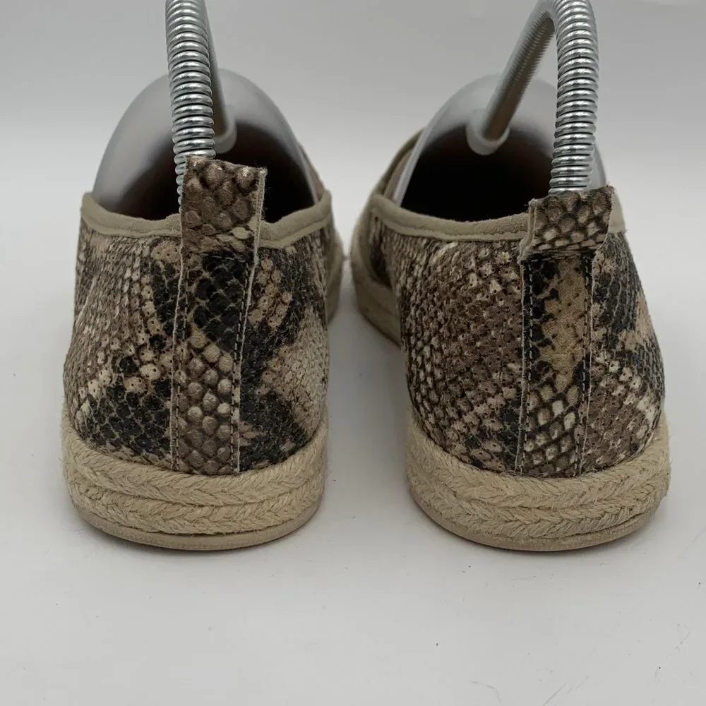 Clarks stylish comfortable