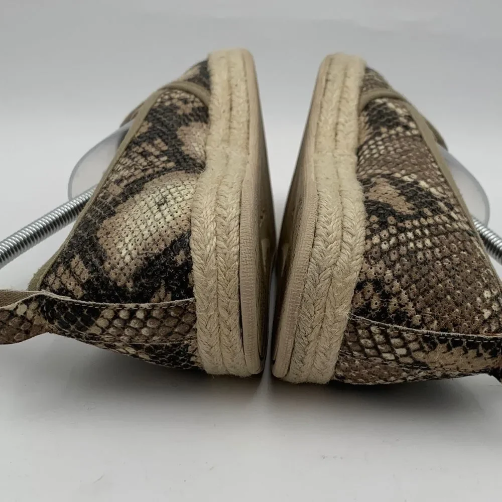 Clarks stylish comfortable
