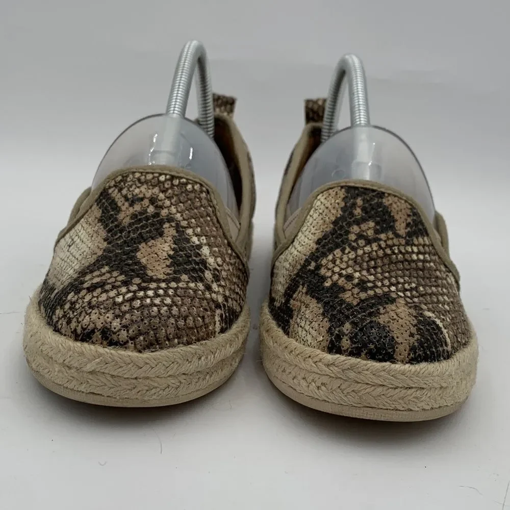 Clarks stylish comfortable