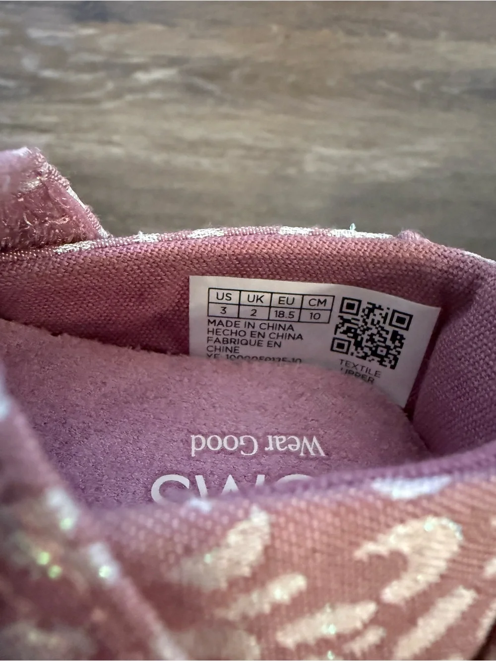 Toms non only walker