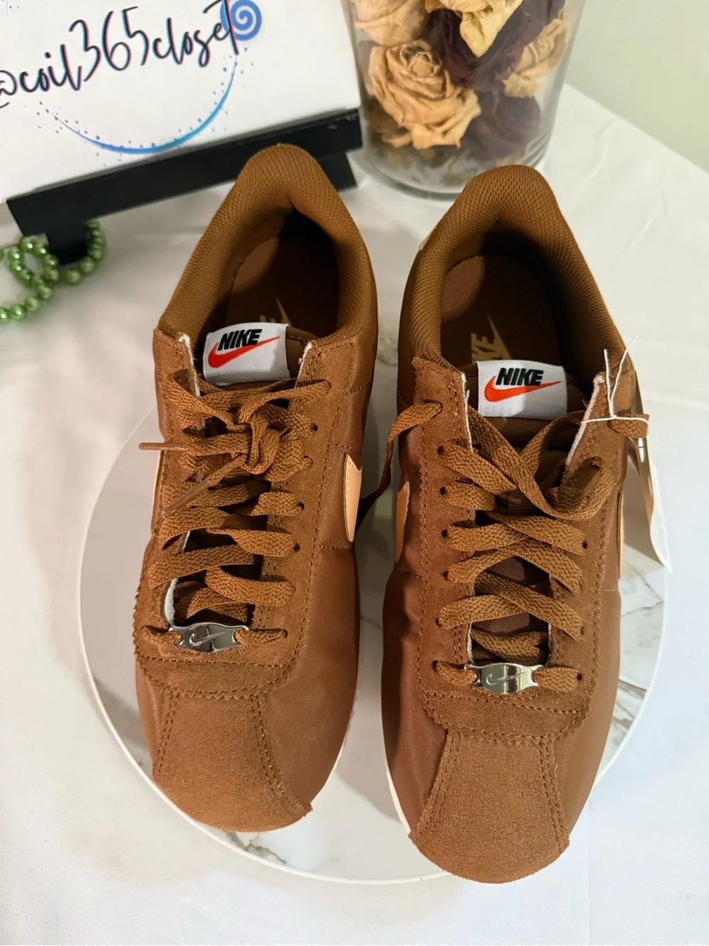 Nike low top