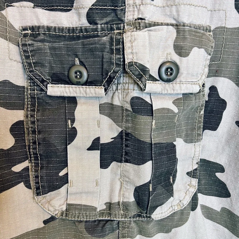 Smoke Rise Cargo Shorts Camo 44 XXL Gray Green Ripstop Streetwear Skater VTG Y2K