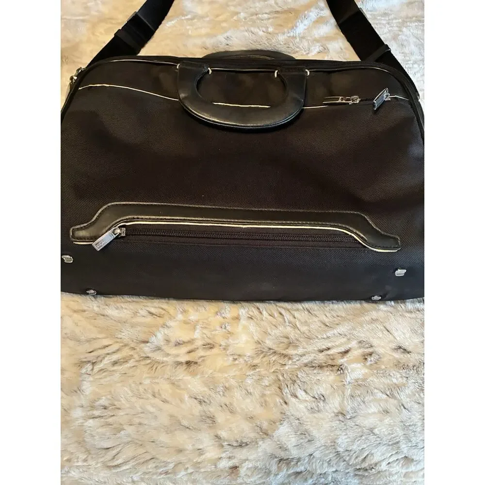 Tumi international laptop