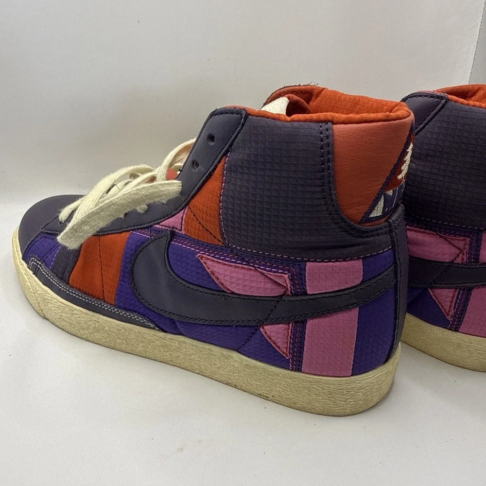 Nike product pair