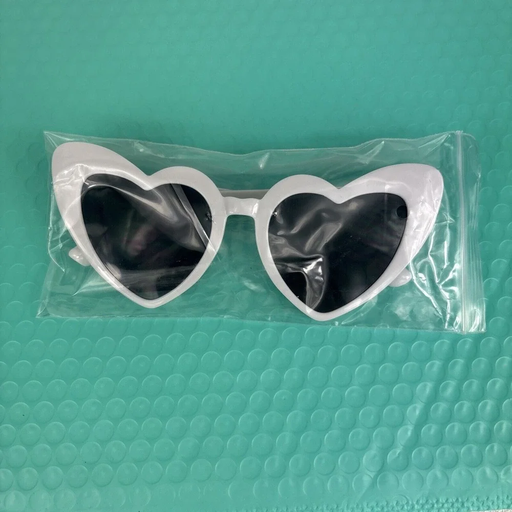 Sunglasses Women's Retro Vintage Cat Eye Fashion Heart Shape‎ Sun Glasses
