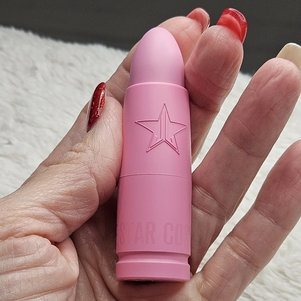Jeffree Star nib
