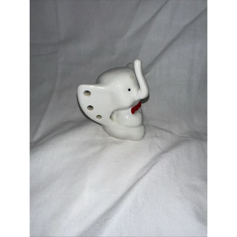 Elephant ‎ Earring Holder/ring Vintage
