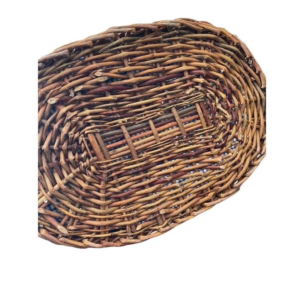 The Unbranded Brand vintage wicker