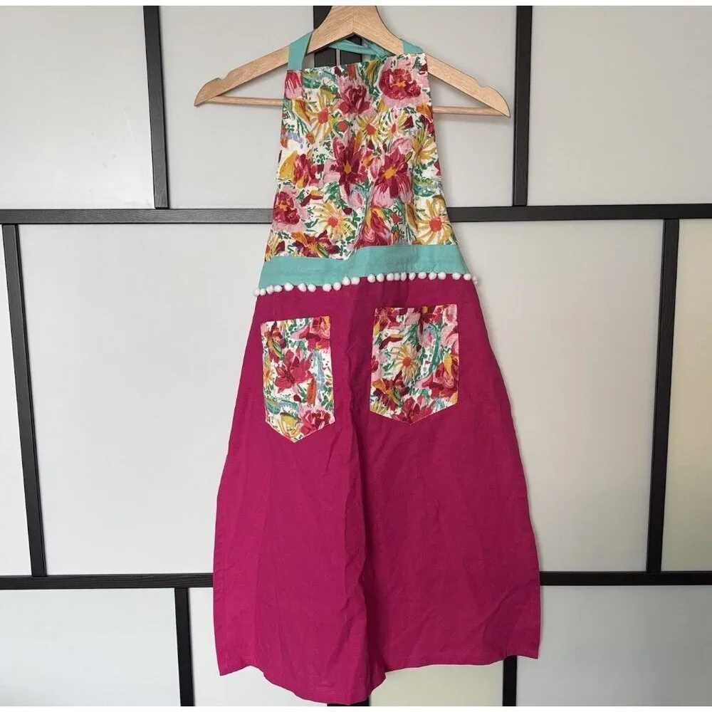 Opalhouse Cooking‎ Apron Floral Pink Pom Pom Cotton Pockets Boho Preppy Summer
