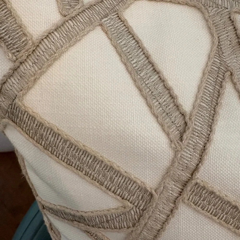 Thom Filicia set thom