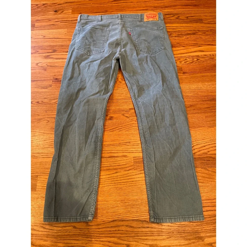 Levis mens levi