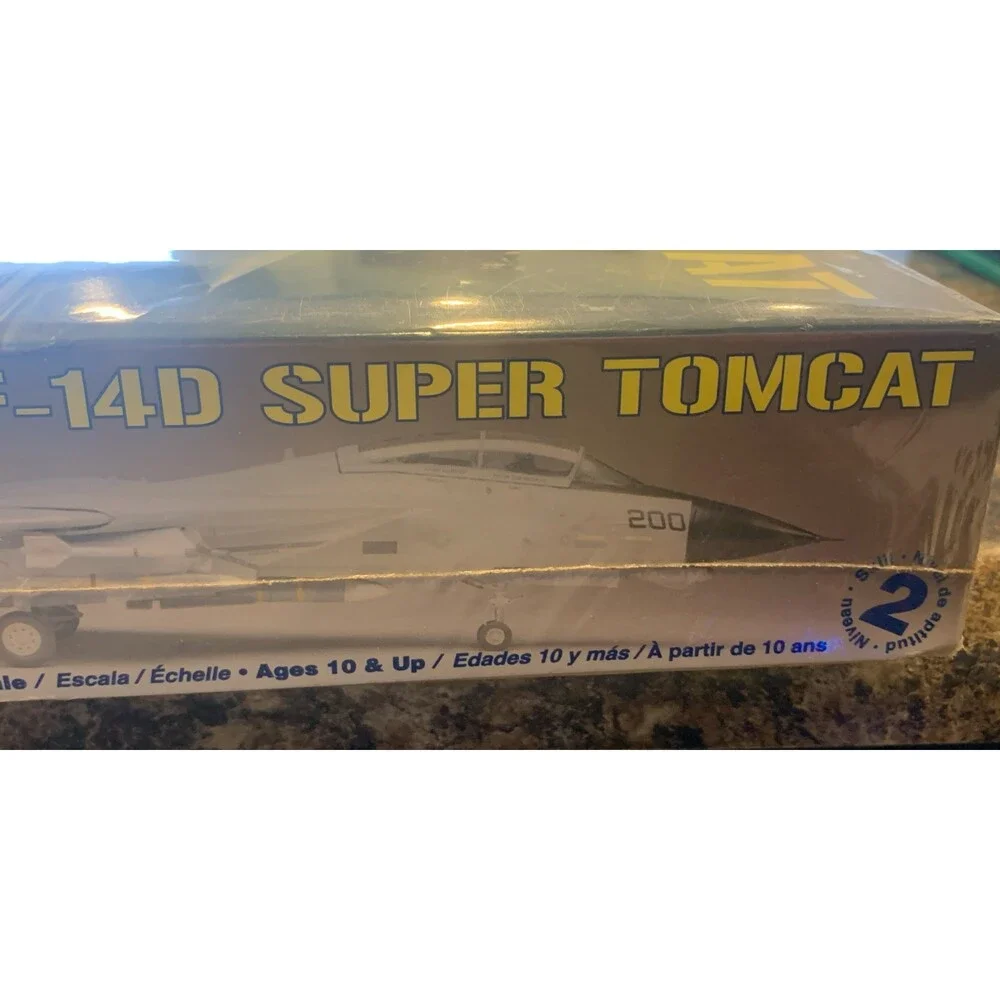 Revell new box