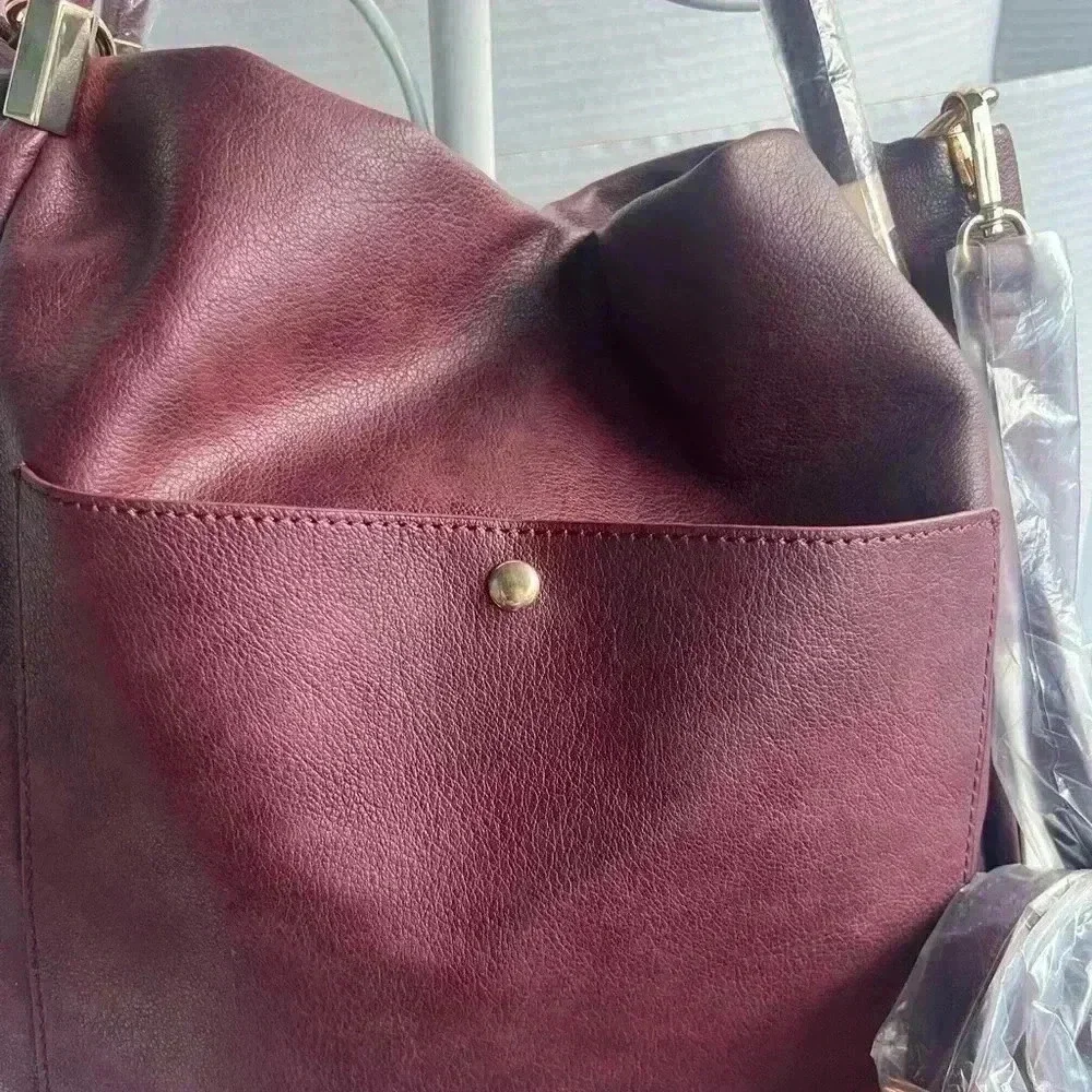 Brand New with tags Urban Expressions Burgundy Hobo