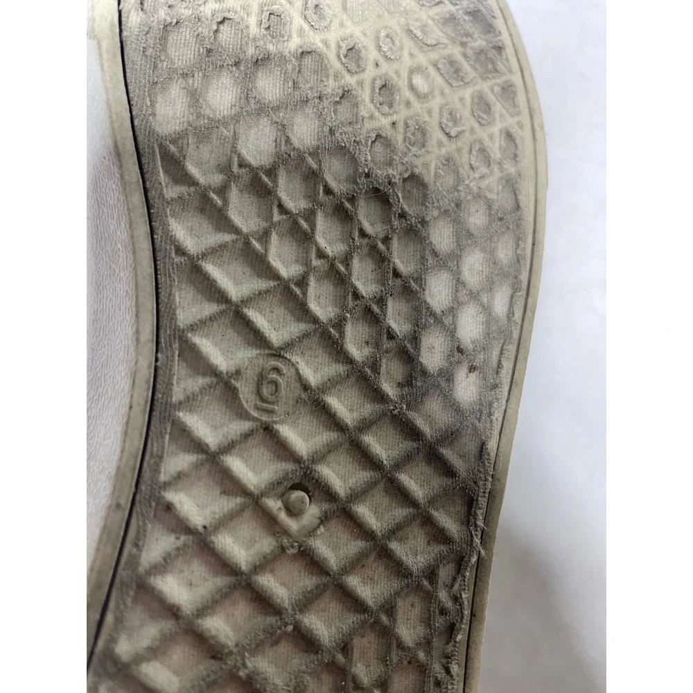 Maurices slip sneakers