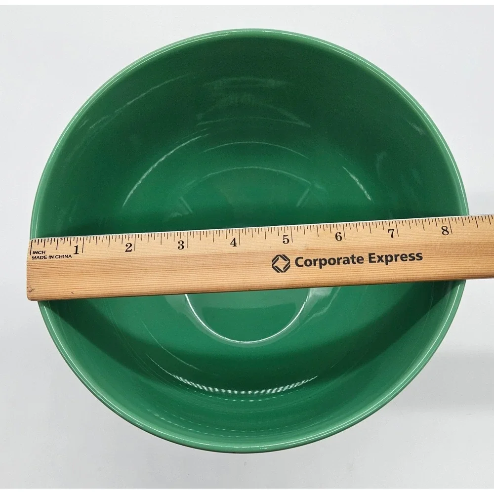Disney Christmas Serving Bowl‎ Green Mickey Minnie Goofy Donald Holiday Ceramic