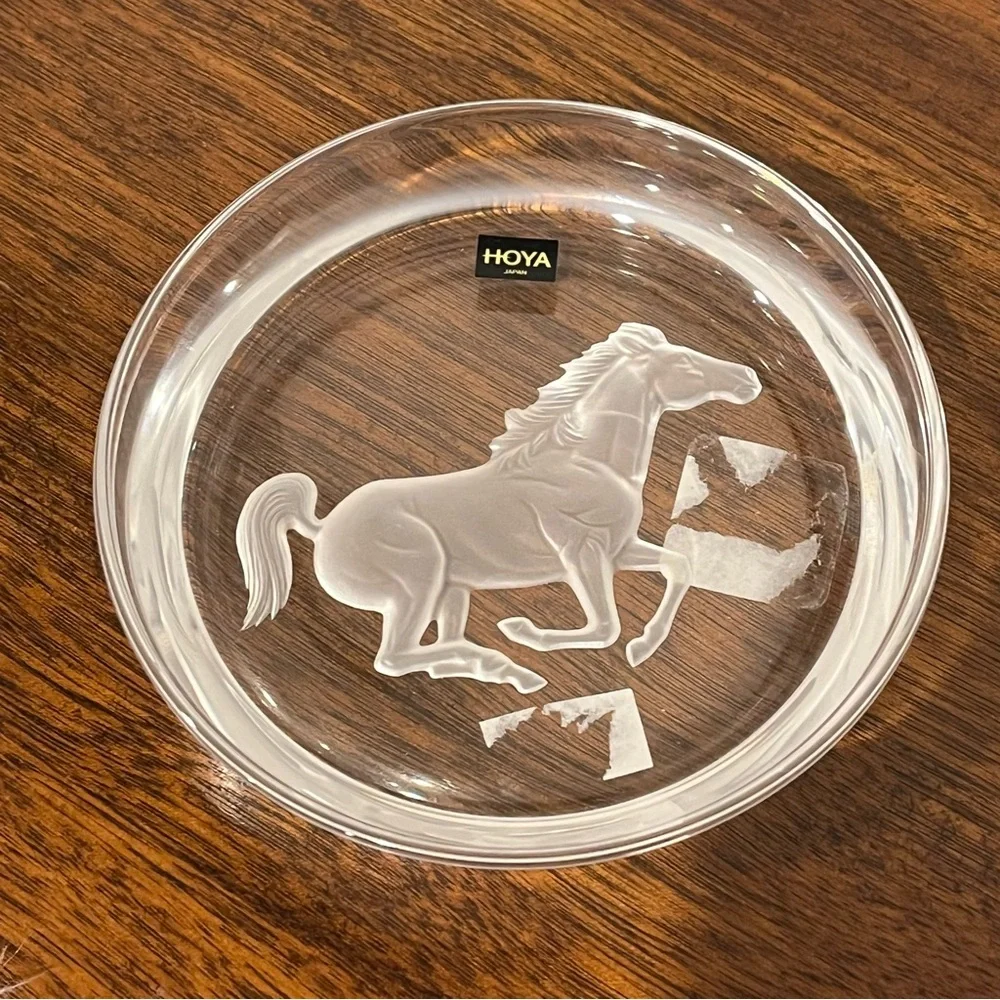 Hoya Etched Crystal Intaglio Prancing Horse Wine Bottle Coaster or Plate