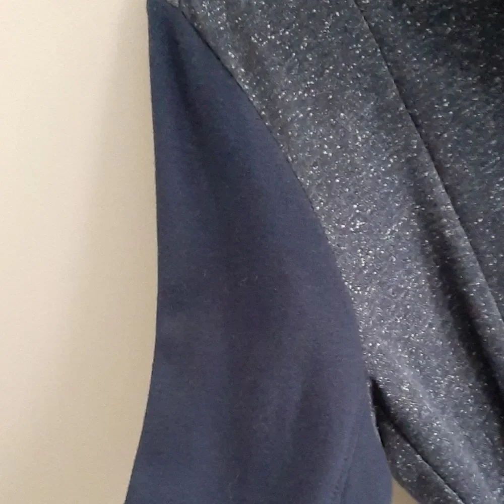 NWT $149 HOWE Navy Still Life blazer