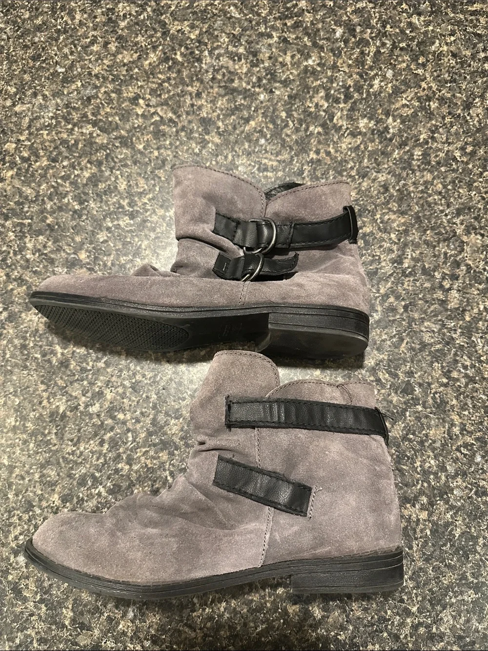 Sonoma stylish gray