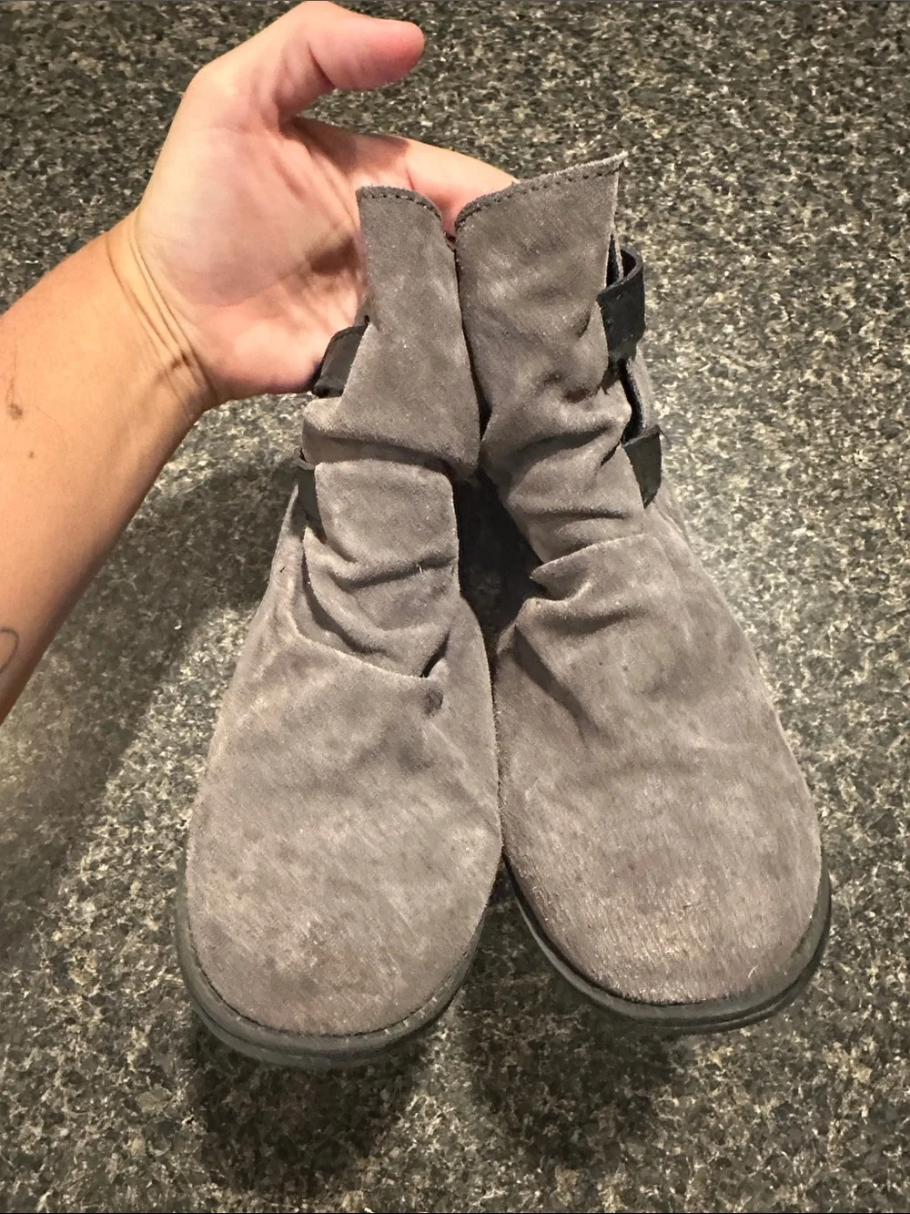 Sonoma stylish gray