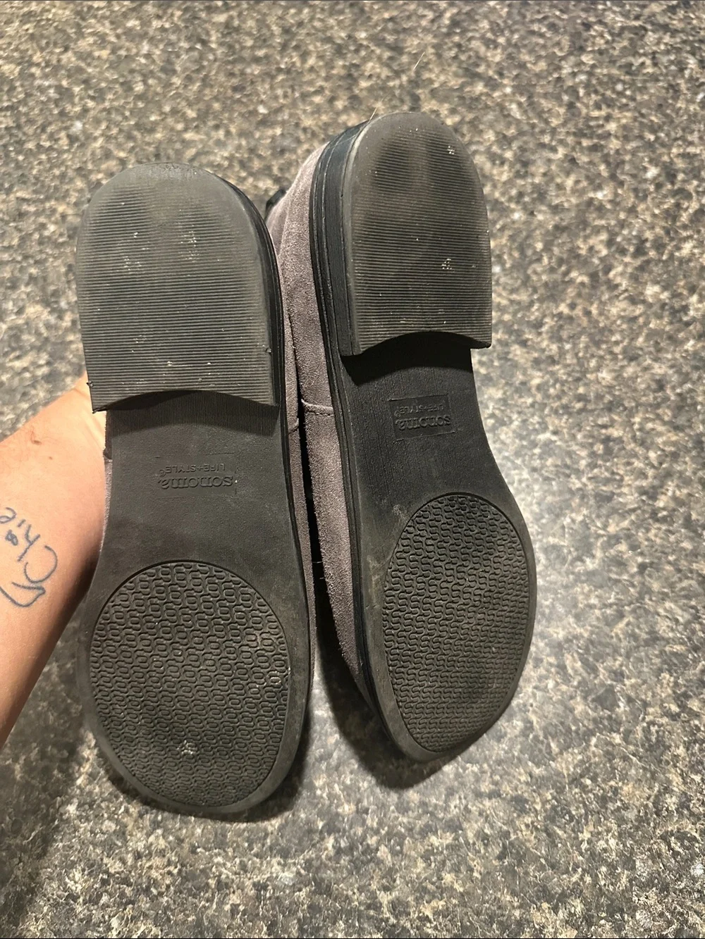 Sonoma stylish gray