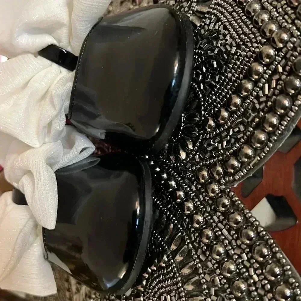 QQ GIRLS black patent