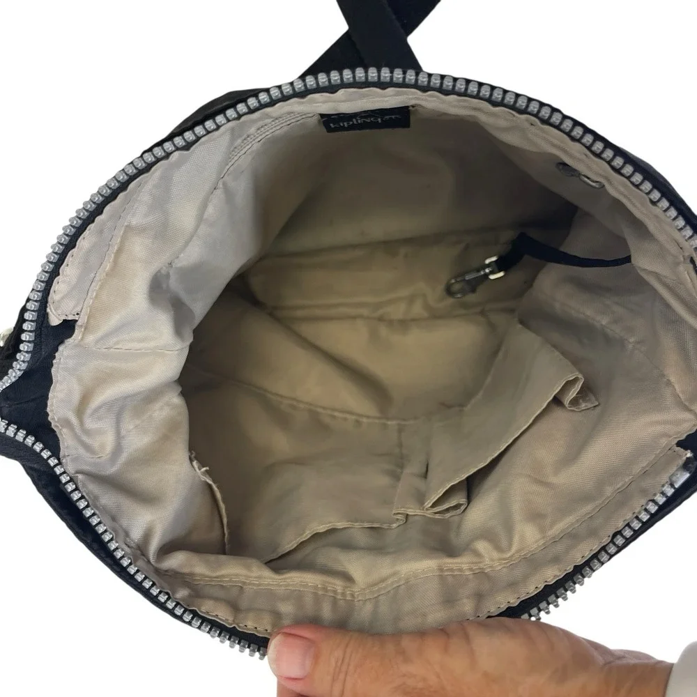 Kipling crossbody messenger
