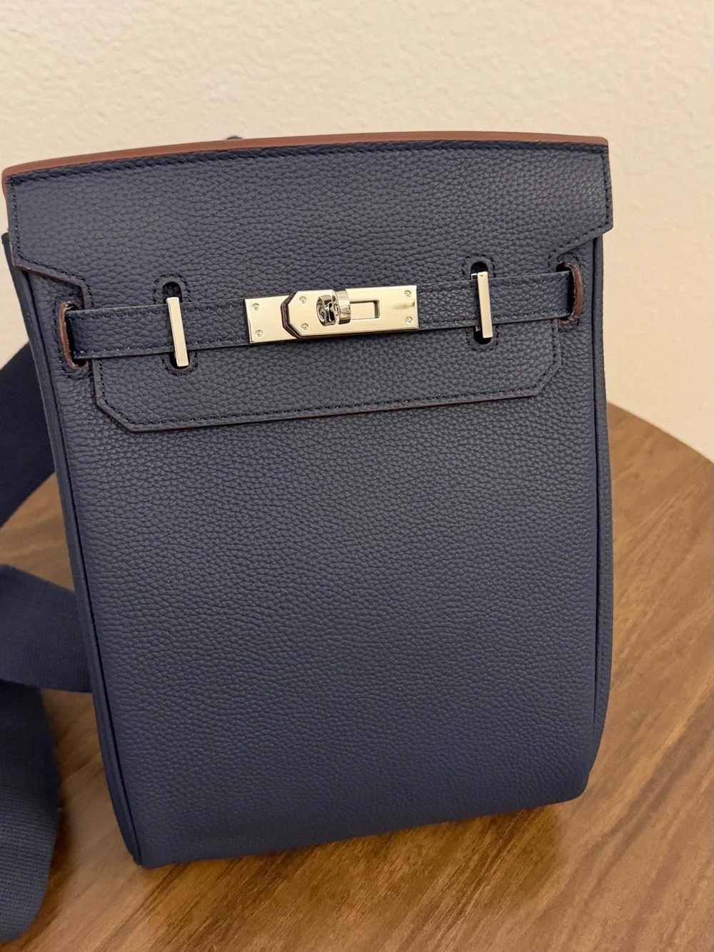N/A sleek navy