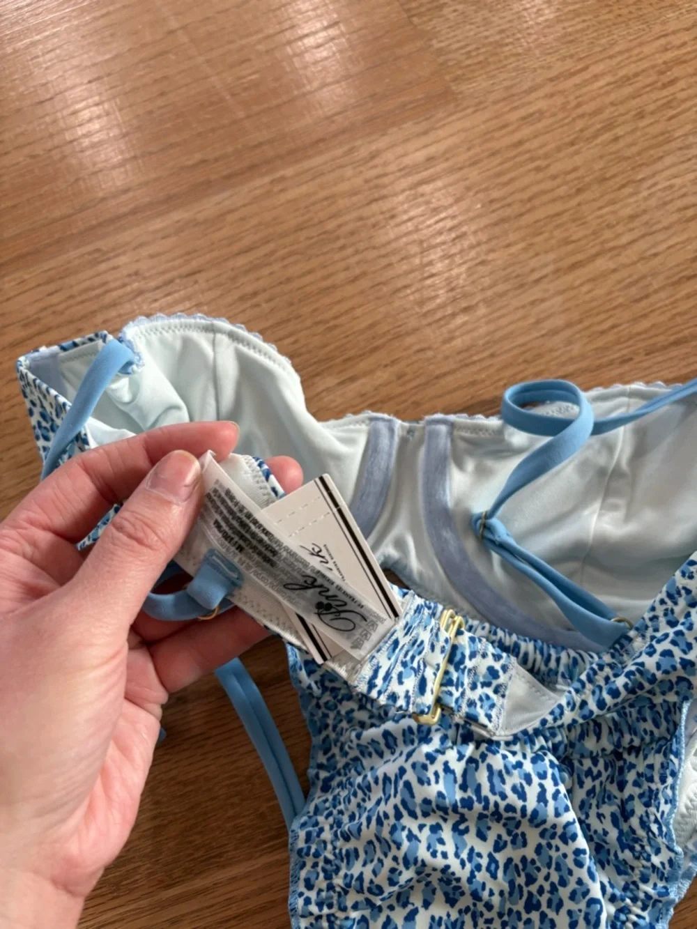 Frankies Bikinis by pink
