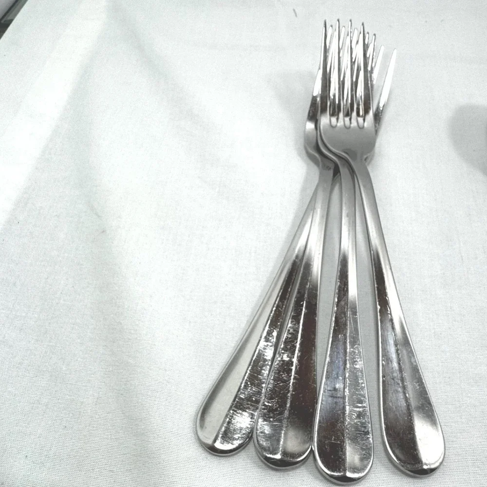 Cambridge SS Annapolis Flatware Set 16pc Teardrop Handle