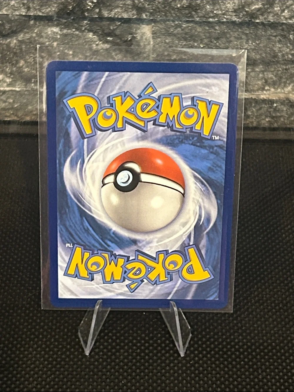 Pokemon Slowking Pokeball 019/131 Holo from Prismatic Evolutions M/NM