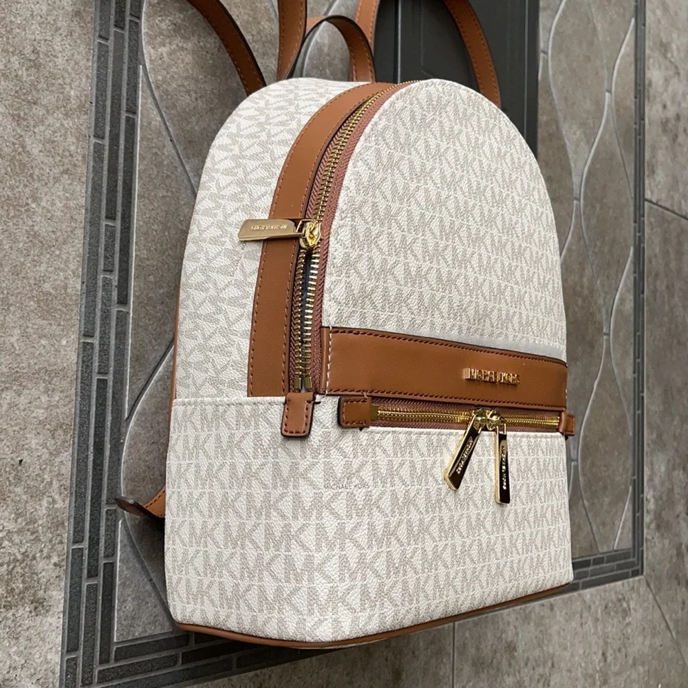 MICHAEL KORS Kenly Medium Backpack Signature Vanilla Bag