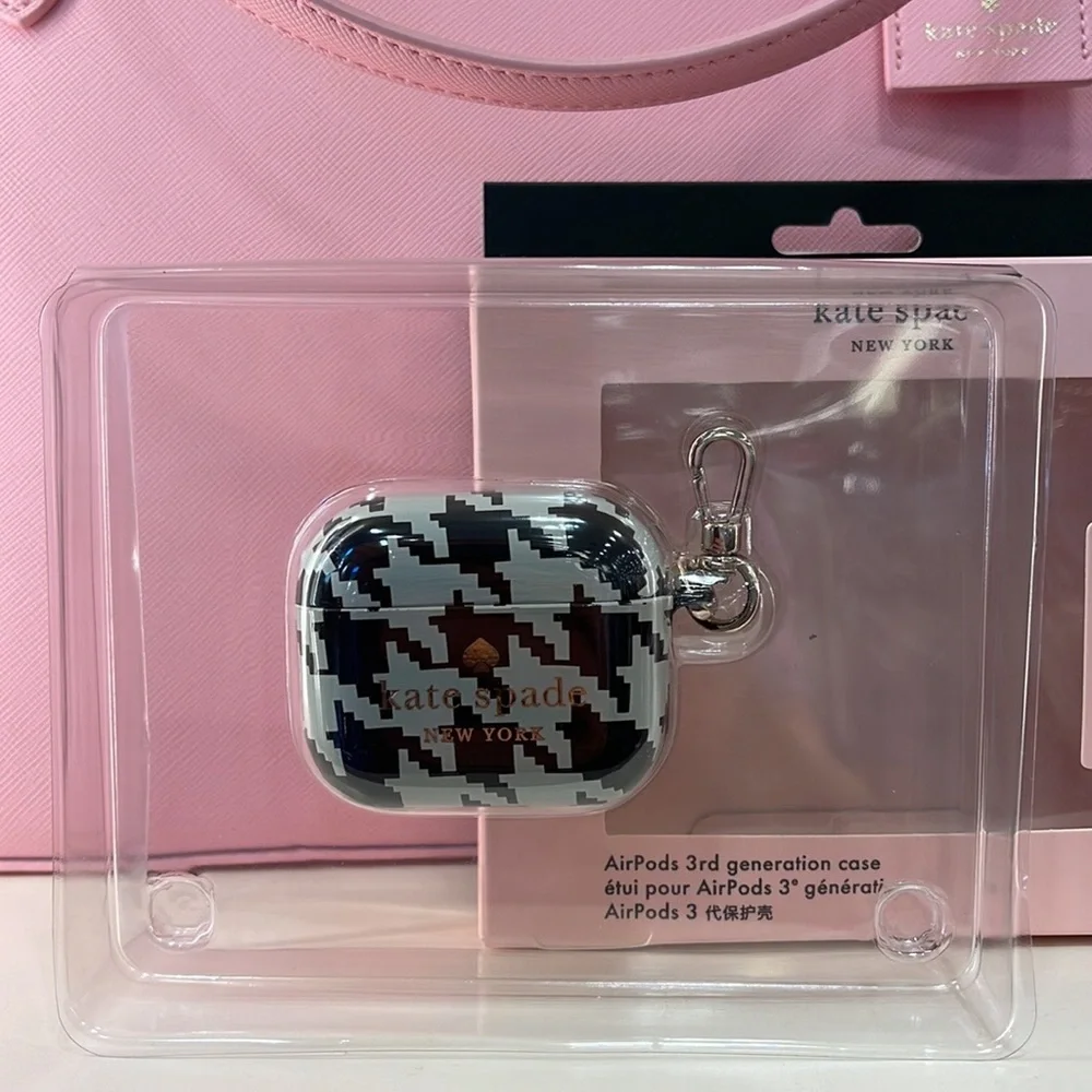 kate spade comes fits