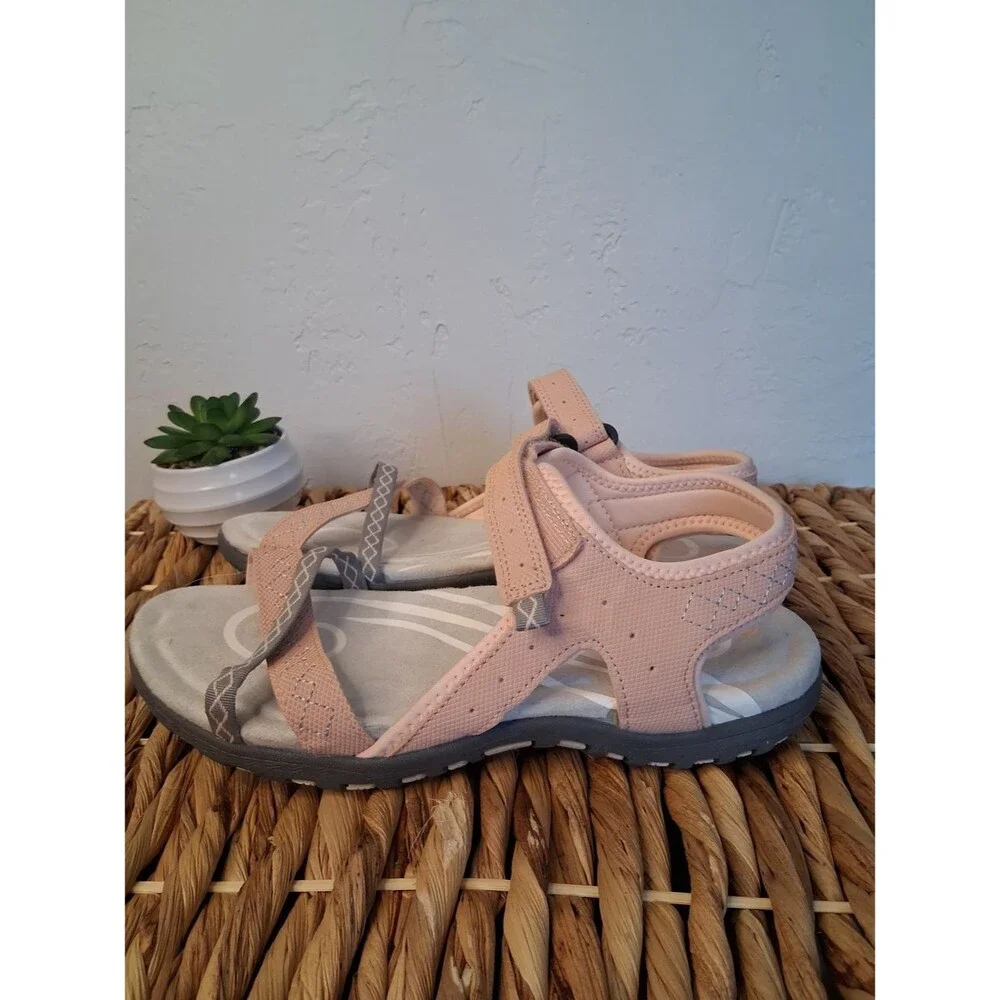 Unbranded brand  wanabee