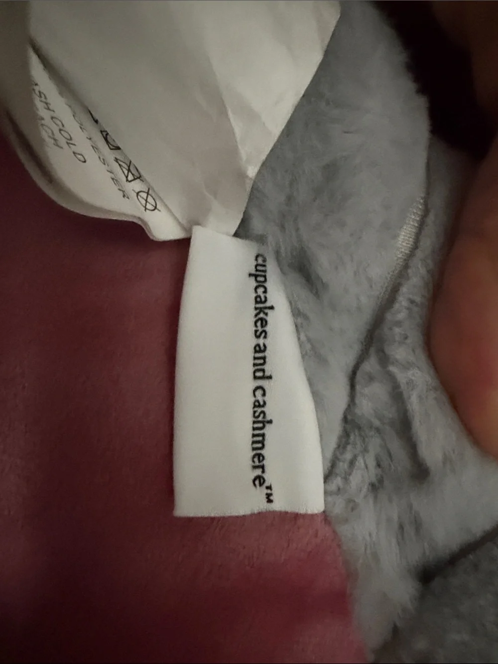 cupcakes & cashmere soft faux