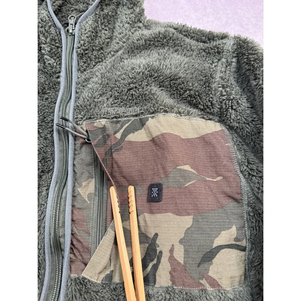 Roark full zip