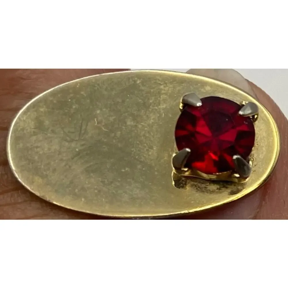N/A vintage red